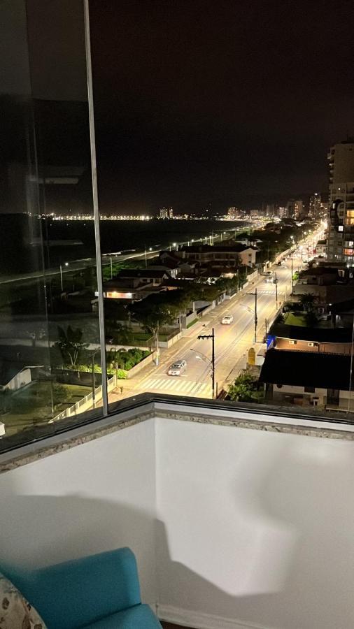 Apartamento Dona Elvira Piçarras Εξωτερικό φωτογραφία
